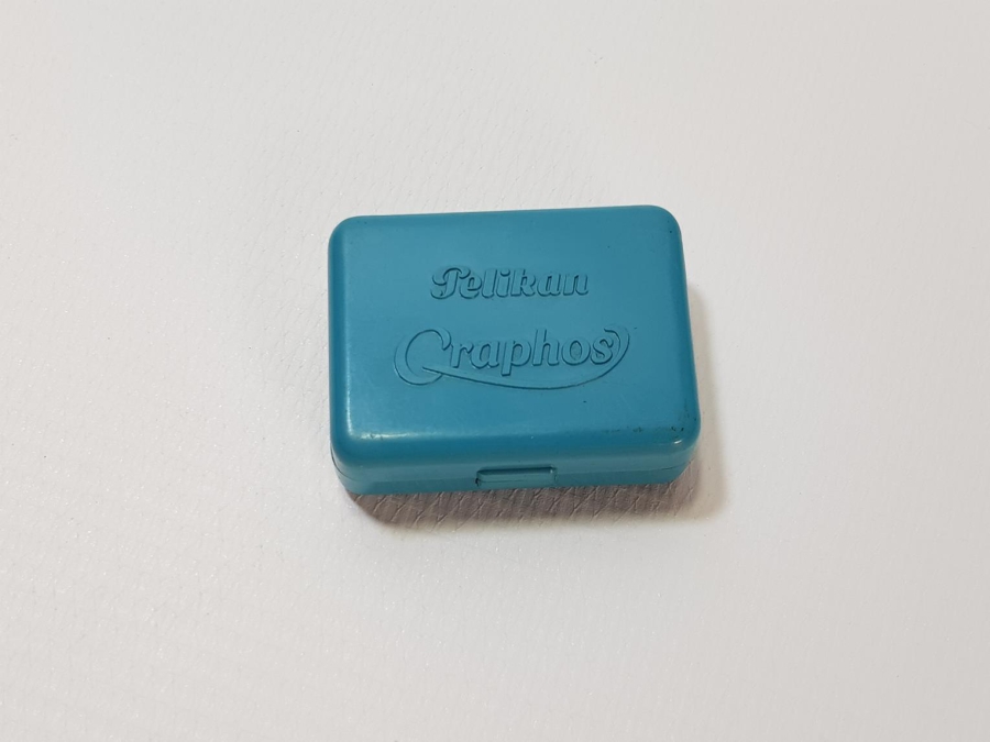 ANTİKA KUTUSUNDA PELİKAN DİVİT UÇLARI