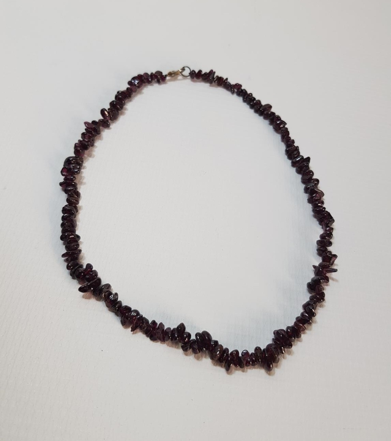 ANTİKA LAL TAŞI GERDANLIK