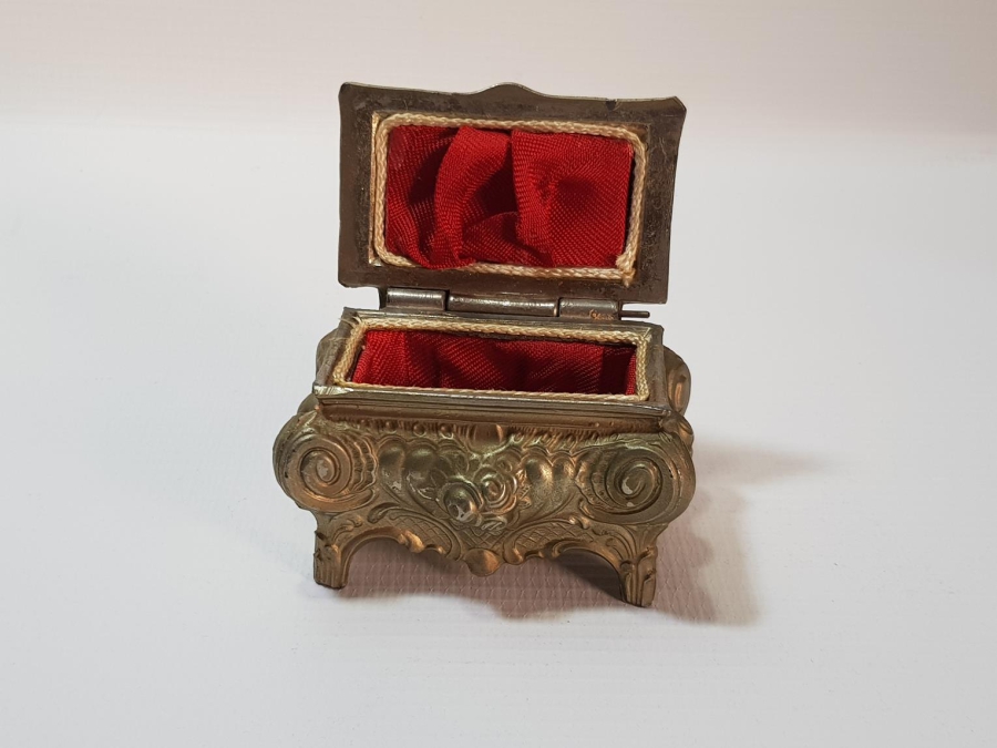 ANTİKA MÜCEVHER KUTUSU