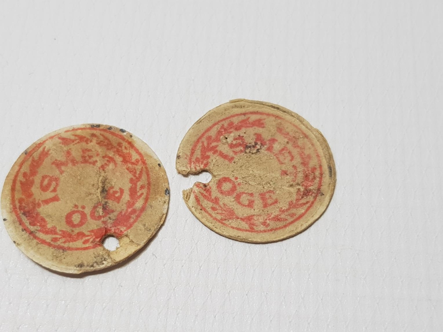 İSMET ÖGE YAZILI BİR ÇİFT ZEYTİN TOPLAMA JETONU