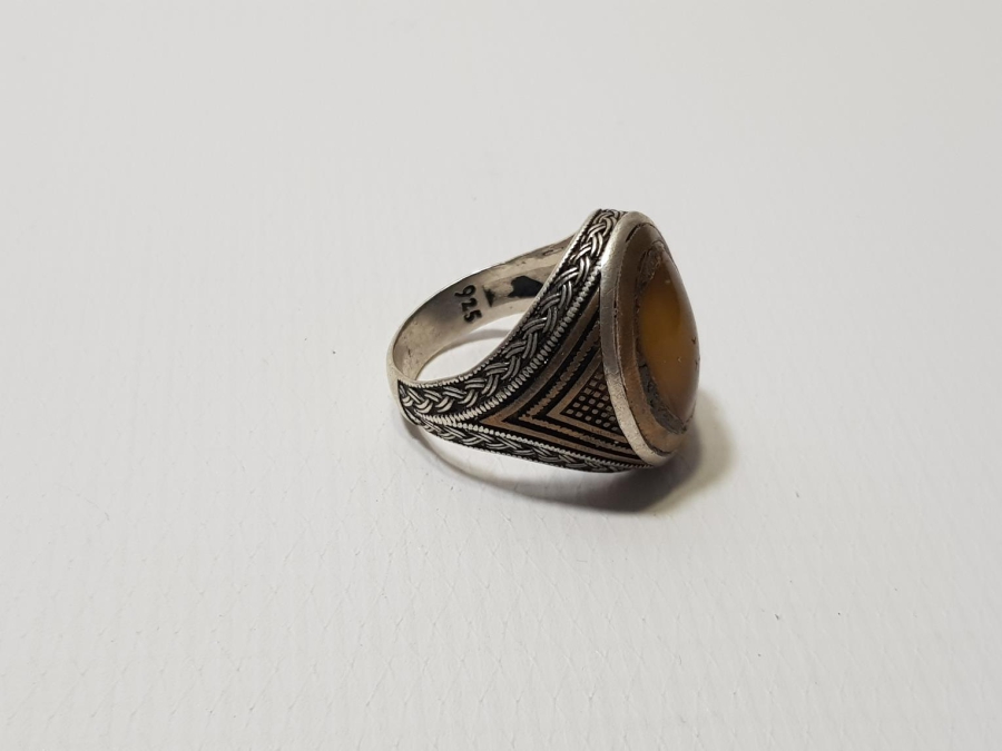 DAMLA KEHRİBAR TAŞLI GÜMÜŞ YÜZÜK