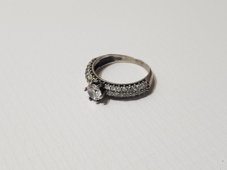 ZİRKON TAŞLI TEK TAŞ GÜMÜŞ YÜZÜK