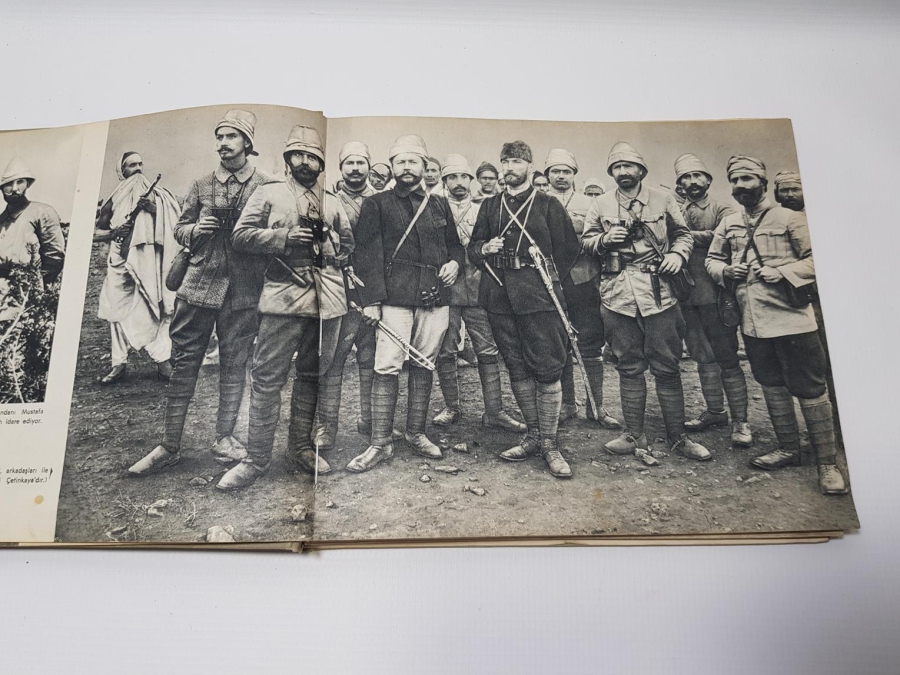 1964 FOTOĞRAFLARLA ATATÜRK ALBÜMÜ