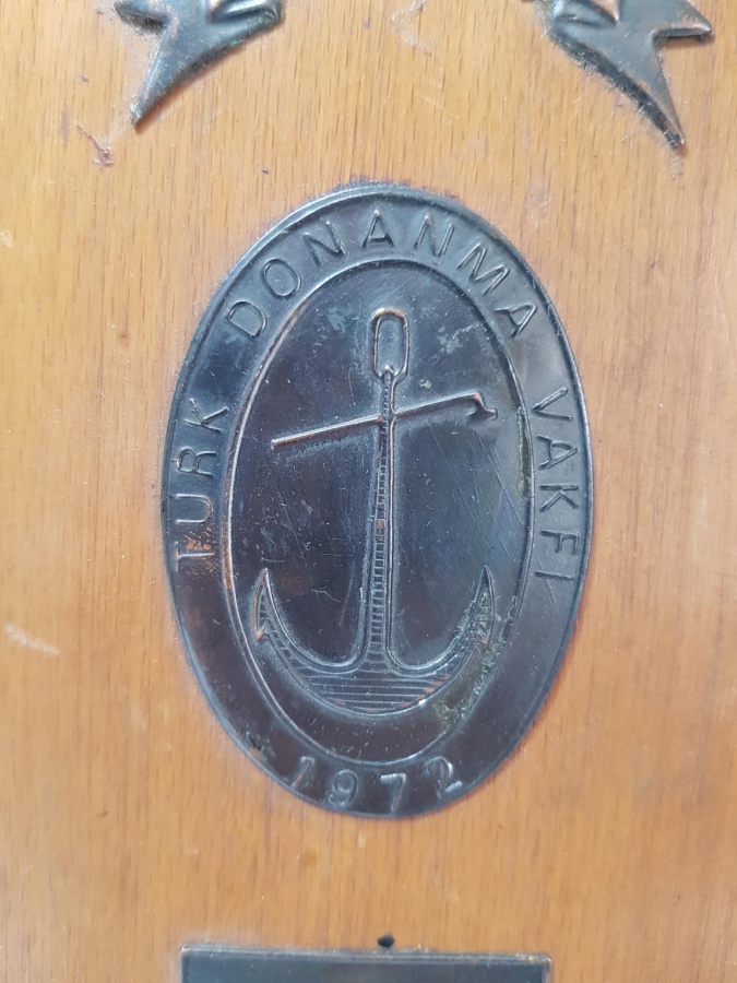 TÜRK DONANMA VAKFI PLAKET