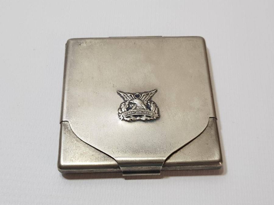 İSTİKBAL GÖKLERDEDİR YAZILI PİLOT SİGARA TABAKASI