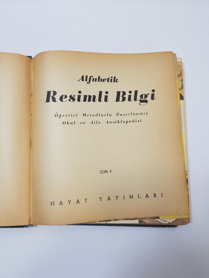 1964 RESİMLİ BİLGİ ANSİKLOPEDİSİ