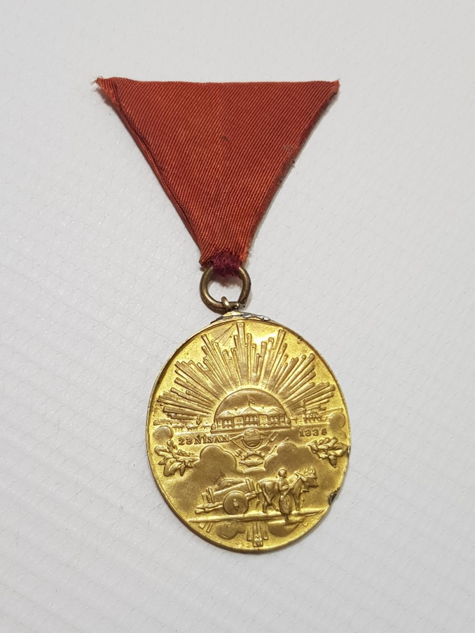 İSTİKLAL MADALYASI