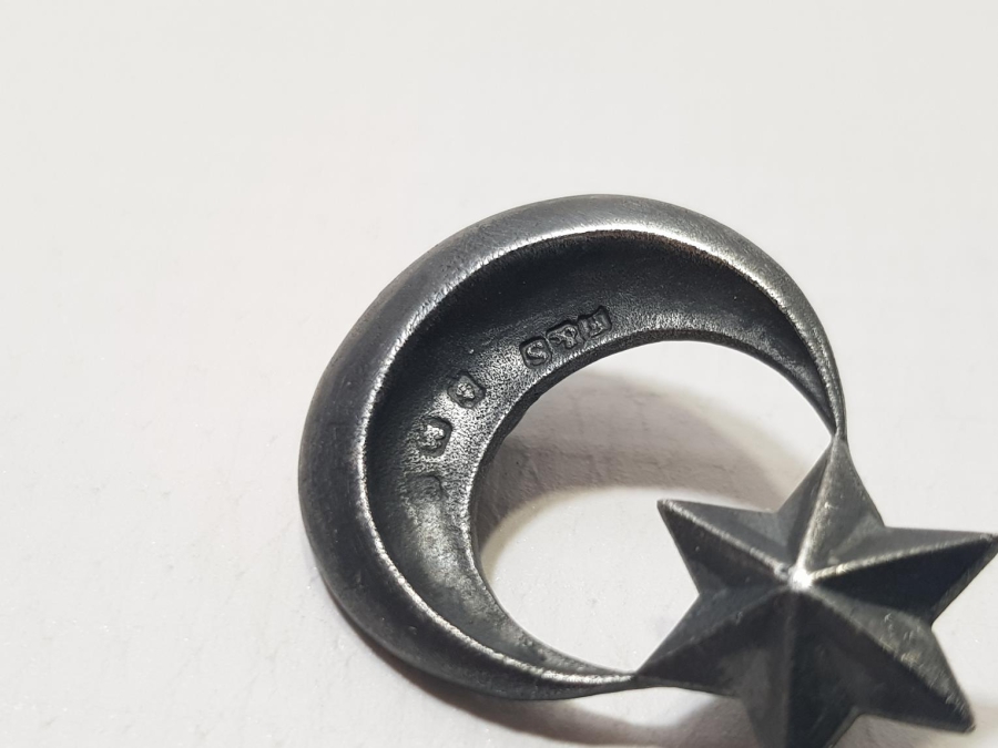 İŞGAL DÖNEMİ İSTANBUL POLİSLERİNİN TAKTIĞI GÜMÜŞ AY YILDIZ ŞAPKA KOKARTI