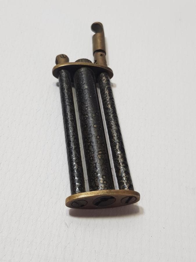 FARKLI FORMDA ANTİKA ÇAKMAK