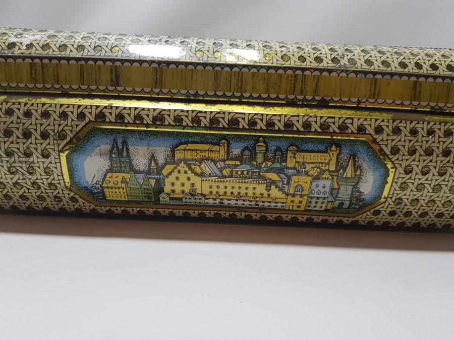 ANTİKA ALMAN BİSKÜVİ KUTUSU