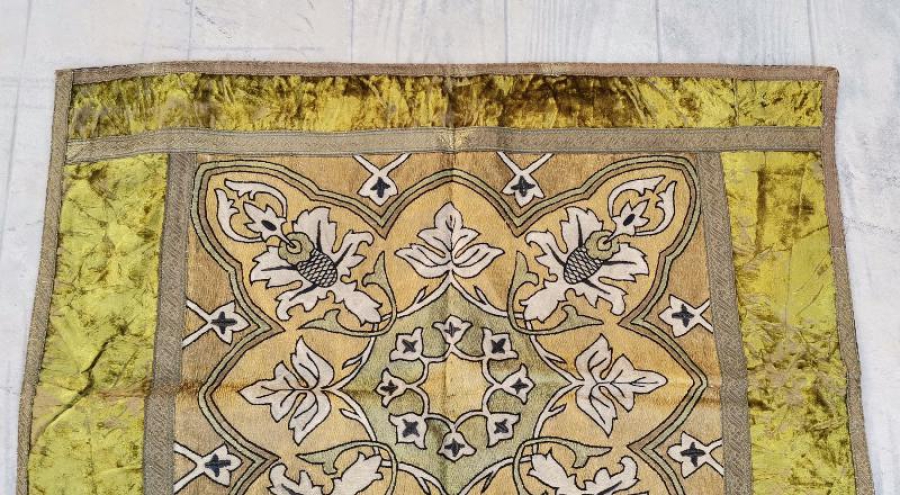 OSMANLI DÖNEMİ ERMENİ İŞİ KİLİSE SUNAK ÖRTÜSÜ