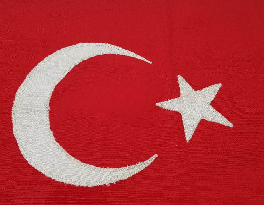 ANTİKA EL DİKİMİ TÜRKİYE BAYRAĞI