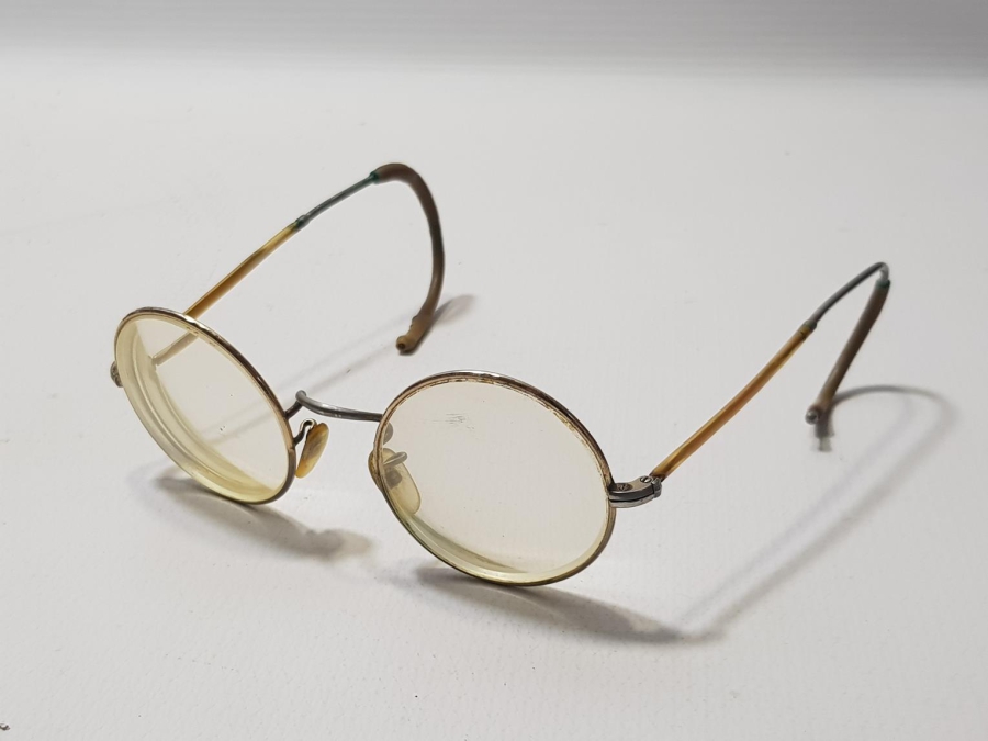 OSMANLI DÖNEMİ TÜCCAR GÖZLÜĞÜ