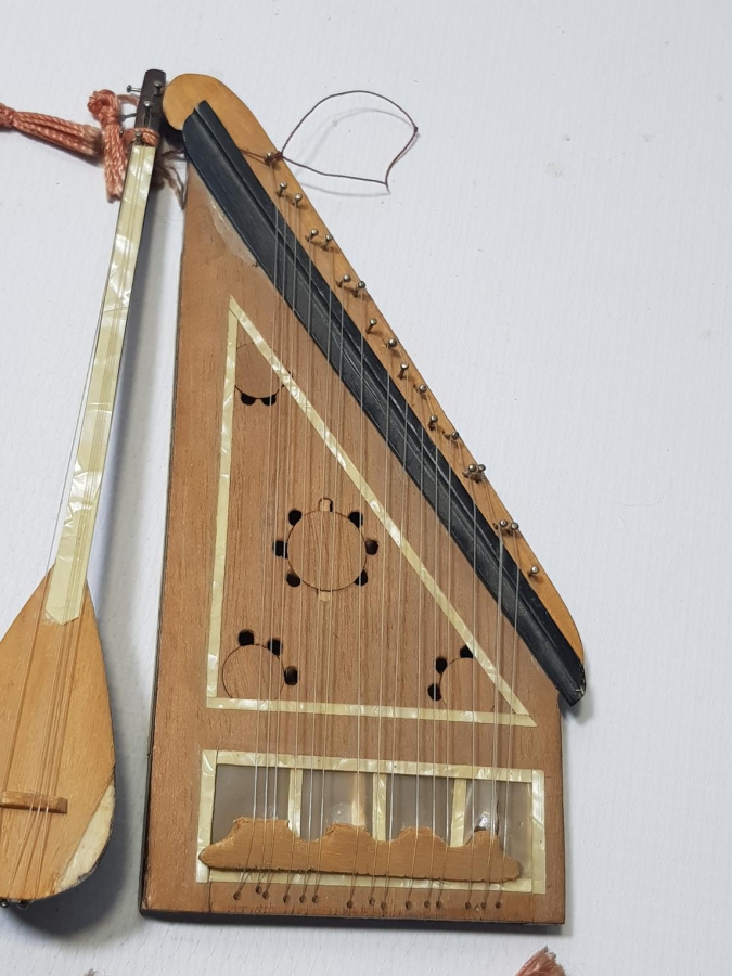 ANTİKA MİNYATÜR MÜZİK ALETLERİ SETİ