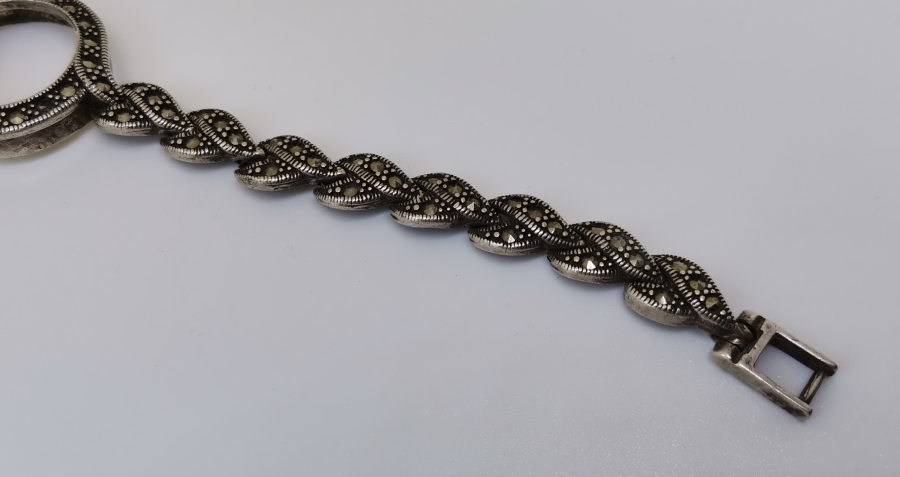 MARGAZİT TAŞLARLA SÜSLÜ GÜMÜŞ KOL SAATİ İSKELETİ