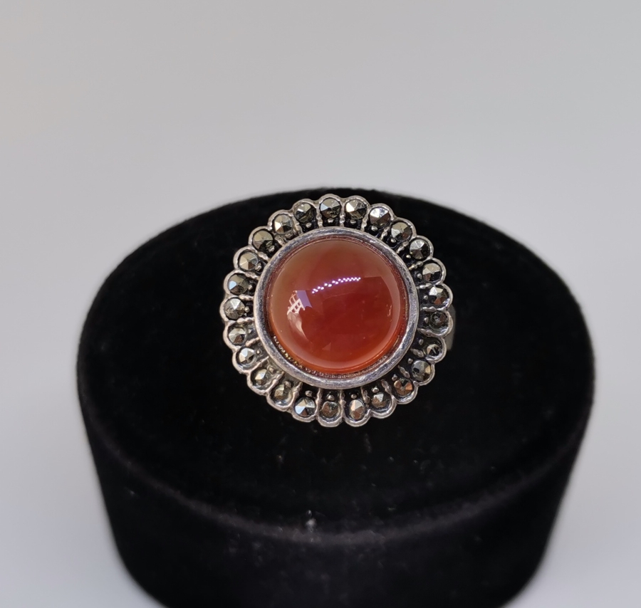 MARGAZİT VE AKİK TAŞLI GÜMÜŞ YÜZÜK