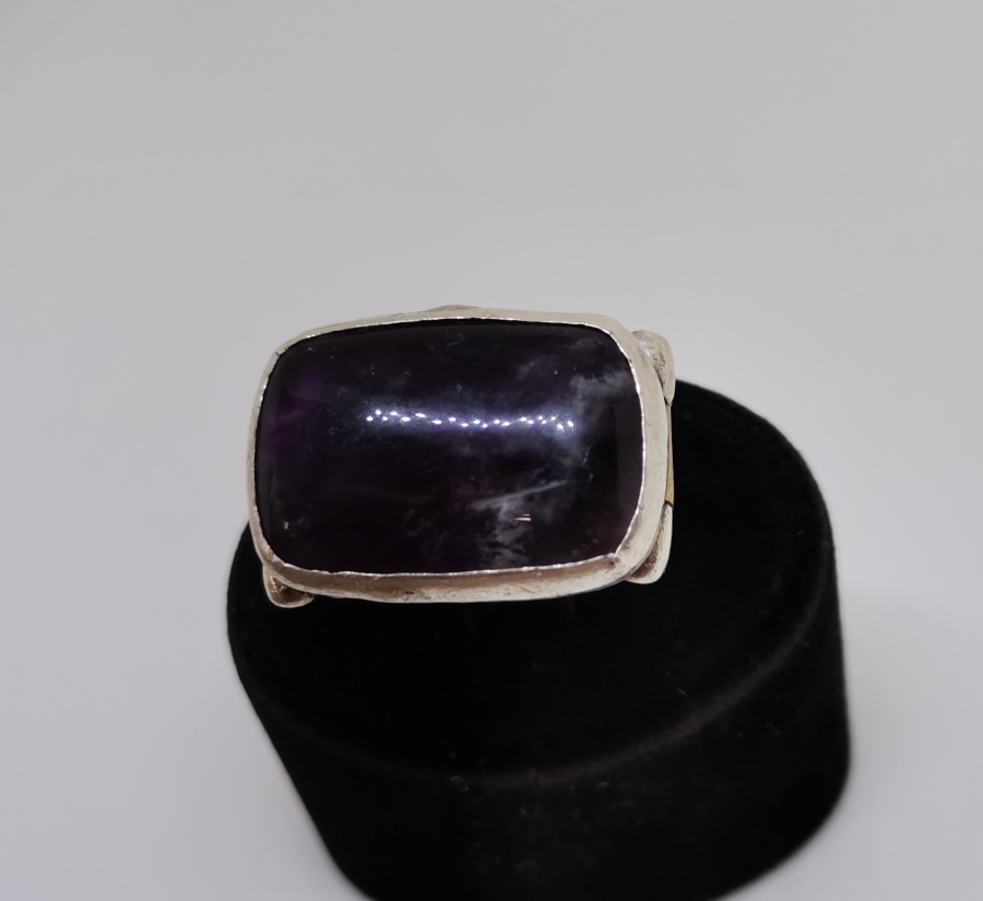 ÜZERİ DOĞAL TAŞLI ÖZEL YAPIM ANTİKA GÜMÜŞ YÜZÜK