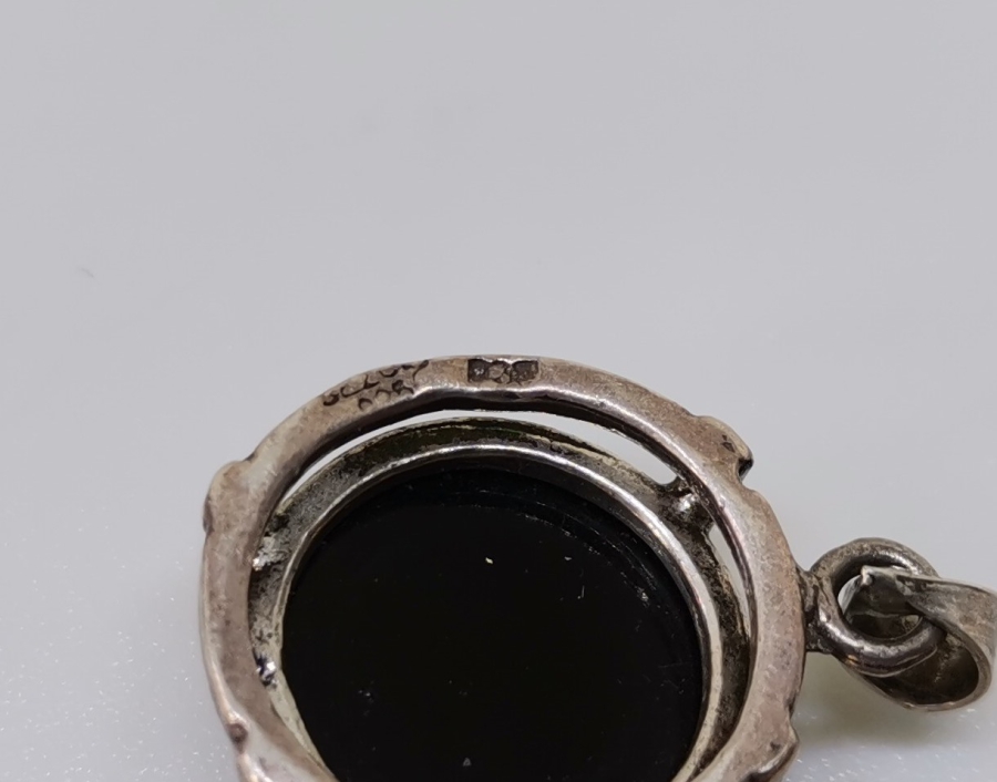 SİYAH AKİK TAŞLI ÖZEL YAPIM KOLYE UCU