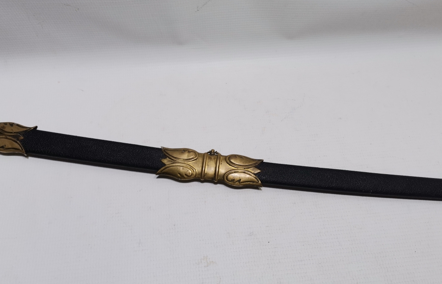 ANTİKA NADİR SAPI KARTAL BAŞI FORMUNDA HAVACI SUBAY KILICI