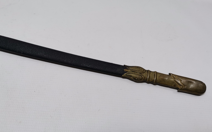 ANTİKA NADİR SAPI KARTAL BAŞI FORMUNDA HAVACI SUBAY KILICI