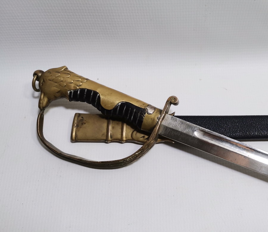 ANTİKA NADİR SAPI KARTAL BAŞI FORMUNDA HAVACI SUBAY KILICI