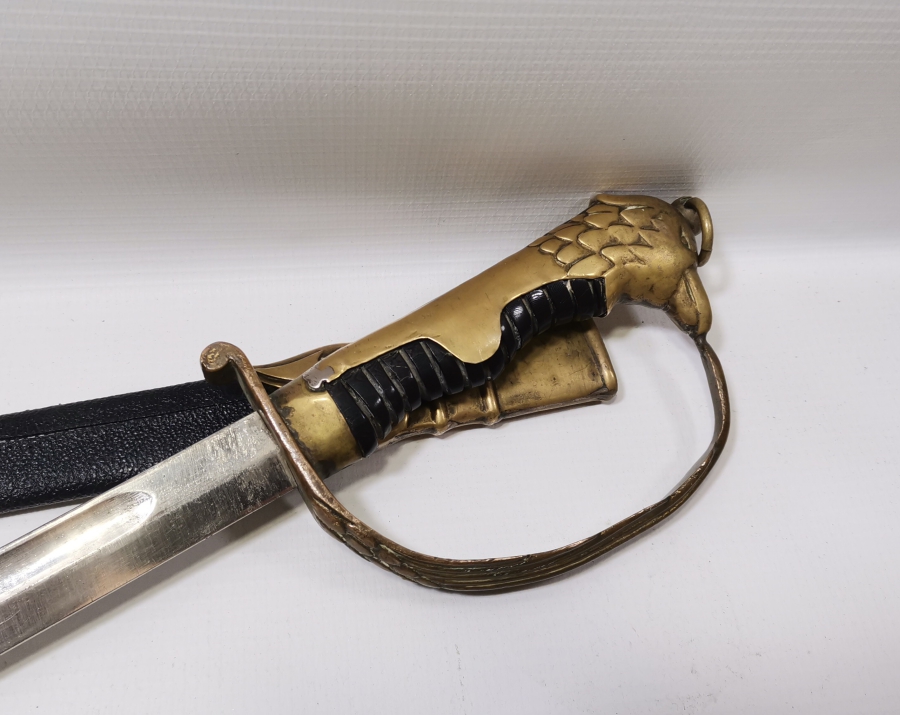 ANTİKA NADİR SAPI KARTAL BAŞI FORMUNDA HAVACI SUBAY KILICI