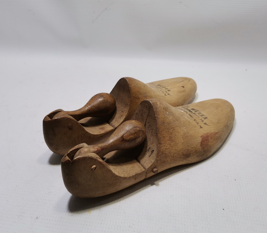 ANTİKA AHŞAP AYAKKABICI KALIBI