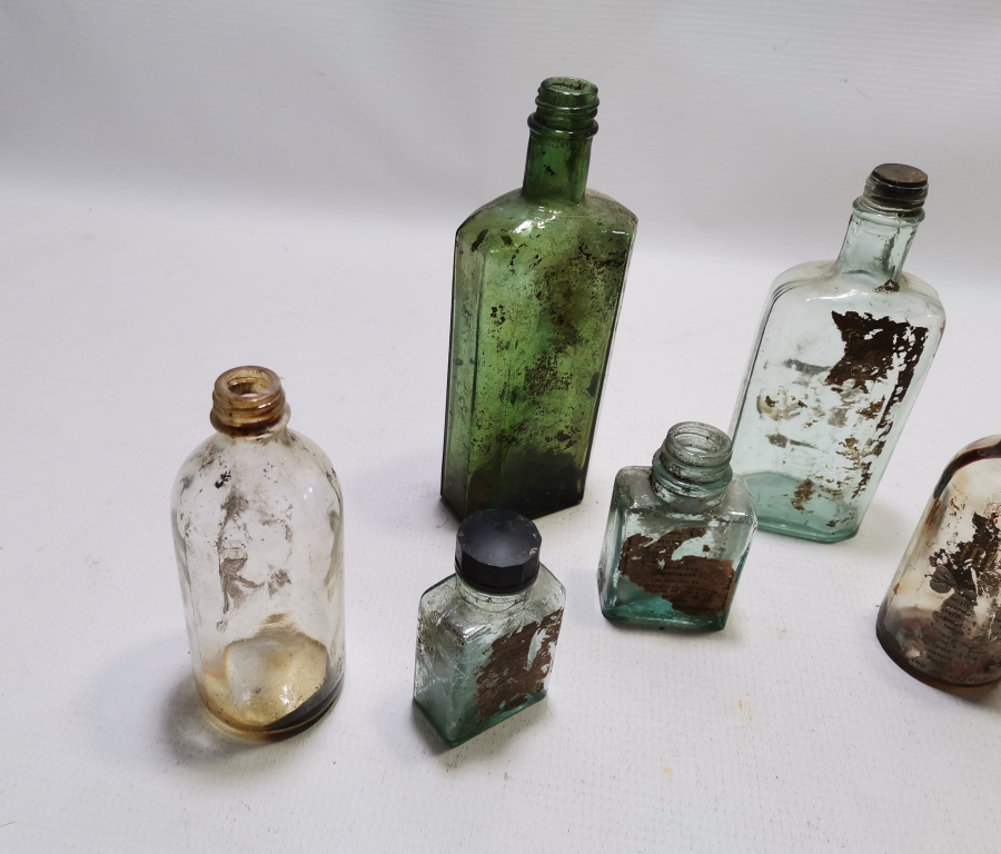 ECZACILIK TARİHİ - ANTİKA İLAÇ ŞİŞELERİ LOTU