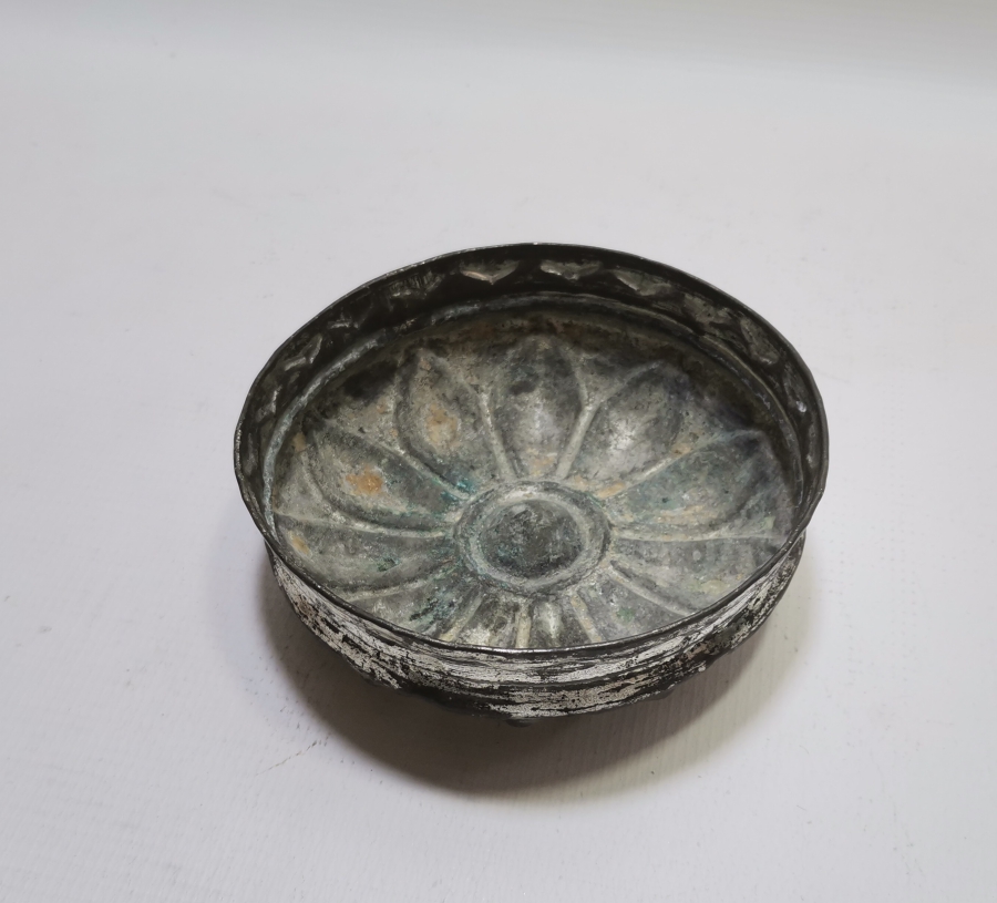 KABARTMA İŞÇİLİKLİ OSMANLI DÖNEMİ BAKIR HAMAM TASI