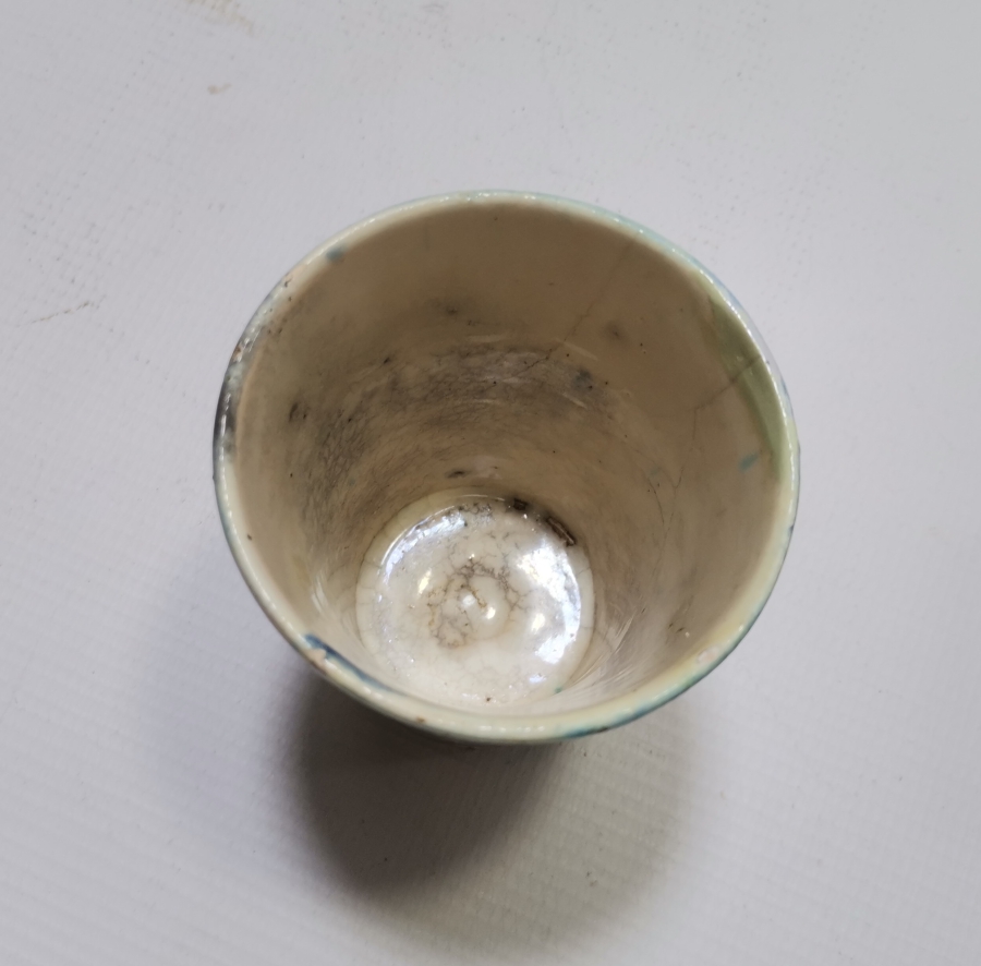 NADİR RENKTE OSMANLI DÖNEMİ İZNİK BARDAK