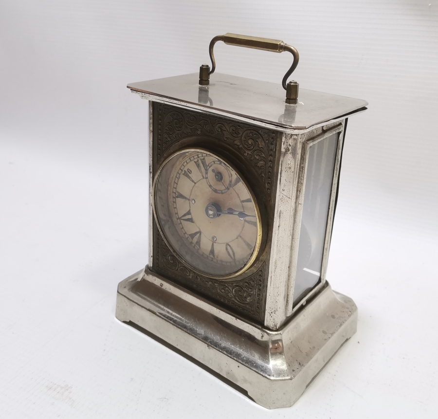 OSMANLI DÖNEMİ NADİR FORMDA LATERNALI MASA SAATİ