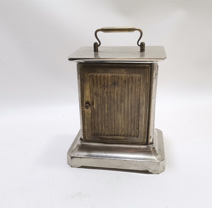 OSMANLI DÖNEMİ NADİR FORMDA LATERNALI MASA SAATİ