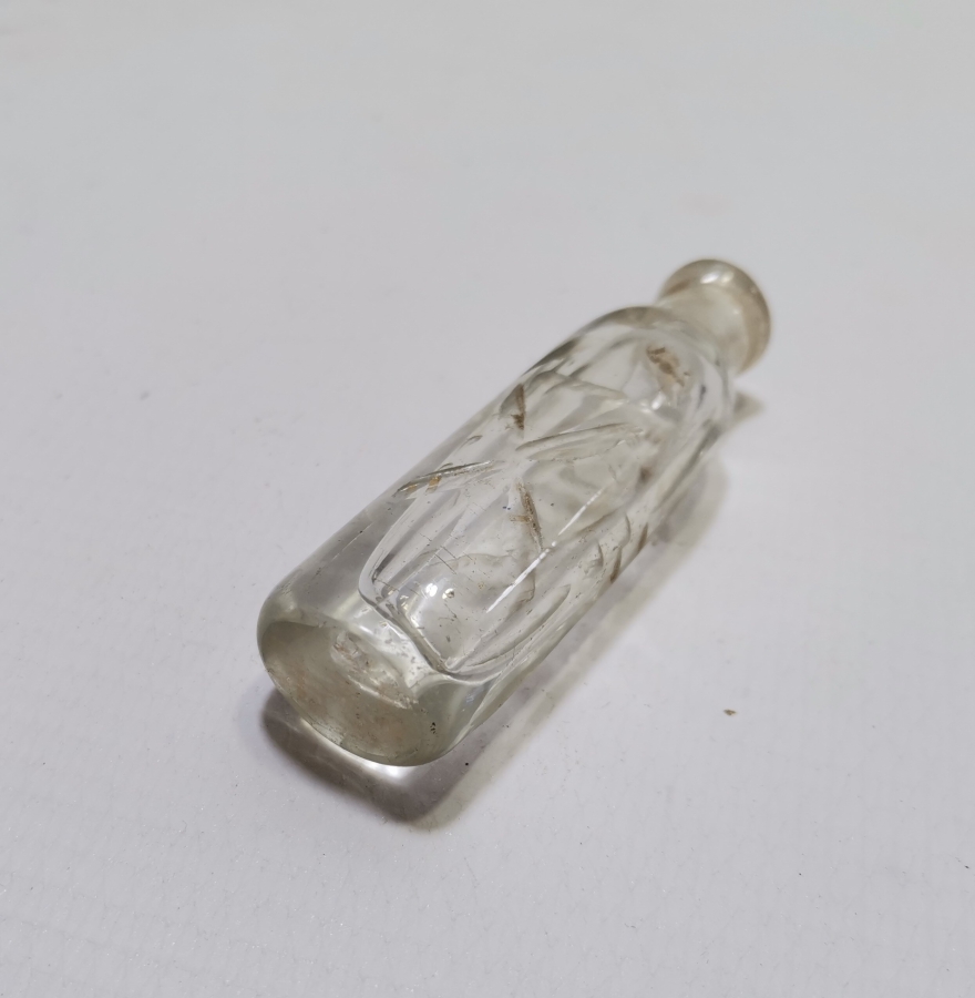 ÜZERİ ALTIN VARAKLI OSMANLI DÖNEMİ NADİR FORMDA BEYKOZ PARFÜM ŞİŞESİ