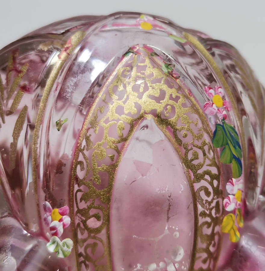 ÜZERİ ALTIN VARAKLI VE EL BOYAMA İŞÇİLİKLİ NADİR OSMANLI MACUNLUK