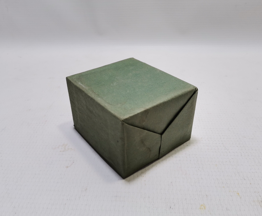 AÇILMAMIŞ KUTUSUNDA ANTİKA KİBRİTLER