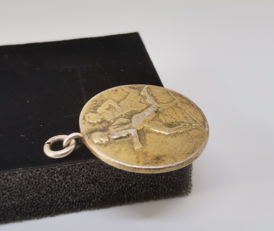 1926 YILI OSMANLICA YAZILI NADİR YÜKSEK ATLAMA 1. MADALYA