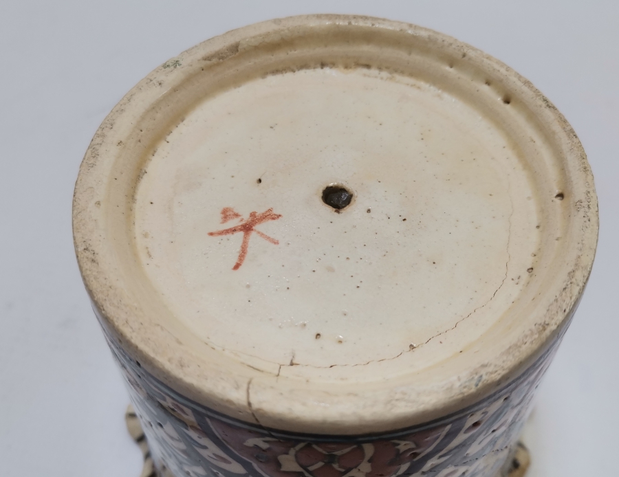 RUM USTA DAMGALI OSMANLI DÖNEMİ NADİR KÜTAHYA KARANFİL SAKSISI