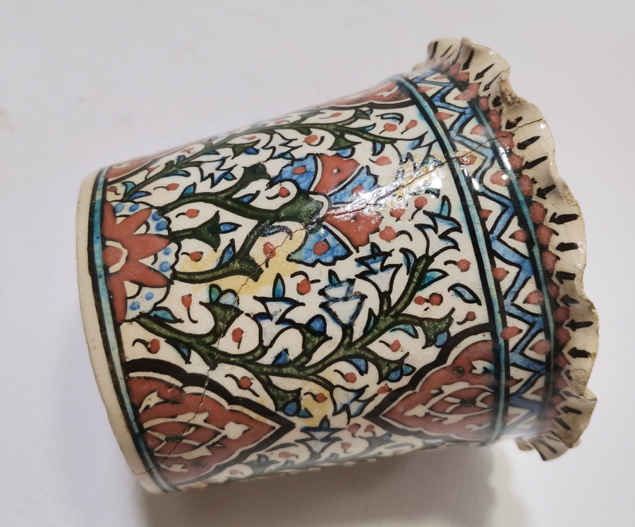 RUM USTA DAMGALI OSMANLI DÖNEMİ NADİR KÜTAHYA KARANFİL SAKSISI