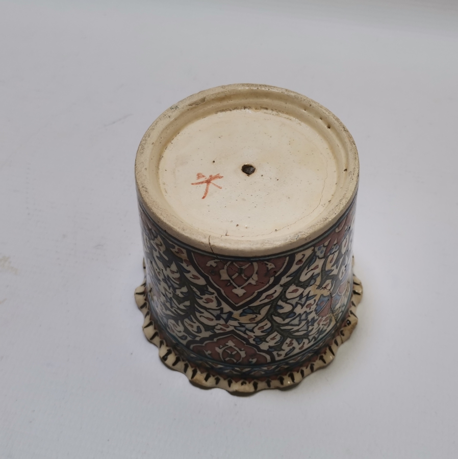 RUM USTA DAMGALI OSMANLI DÖNEMİ NADİR KÜTAHYA KARANFİL SAKSISI