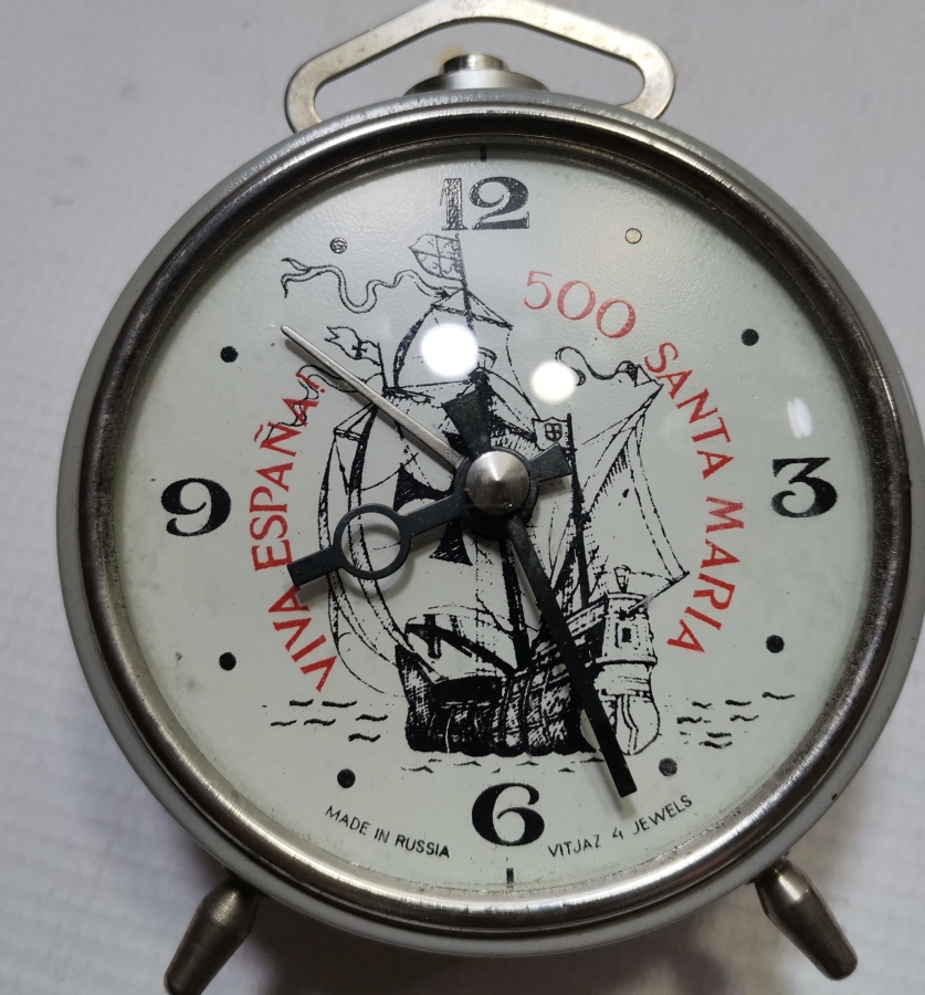 ANTİKA KURMALI RUS MASA SAATİ