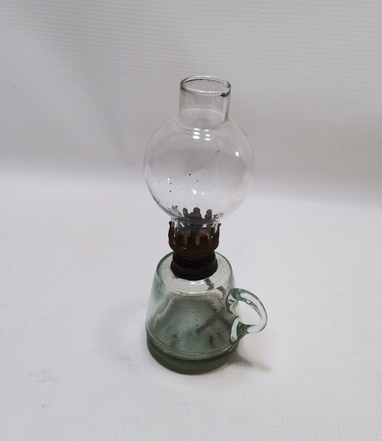 OSMANLI DÖNEMİ NADİR FORMDA TUTMAÇLI GAZ LAMBASI