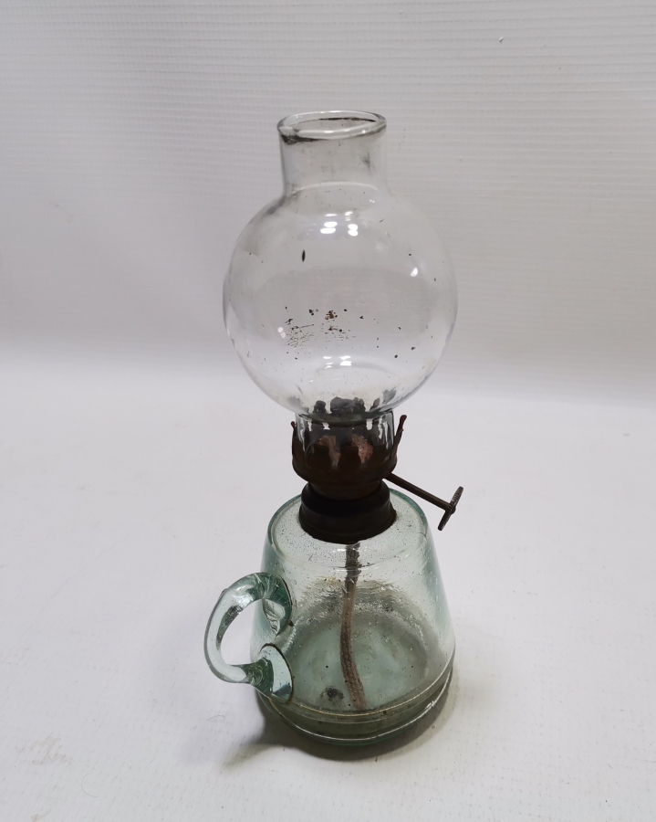 OSMANLI DÖNEMİ NADİR FORMDA TUTMAÇLI GAZ LAMBASI