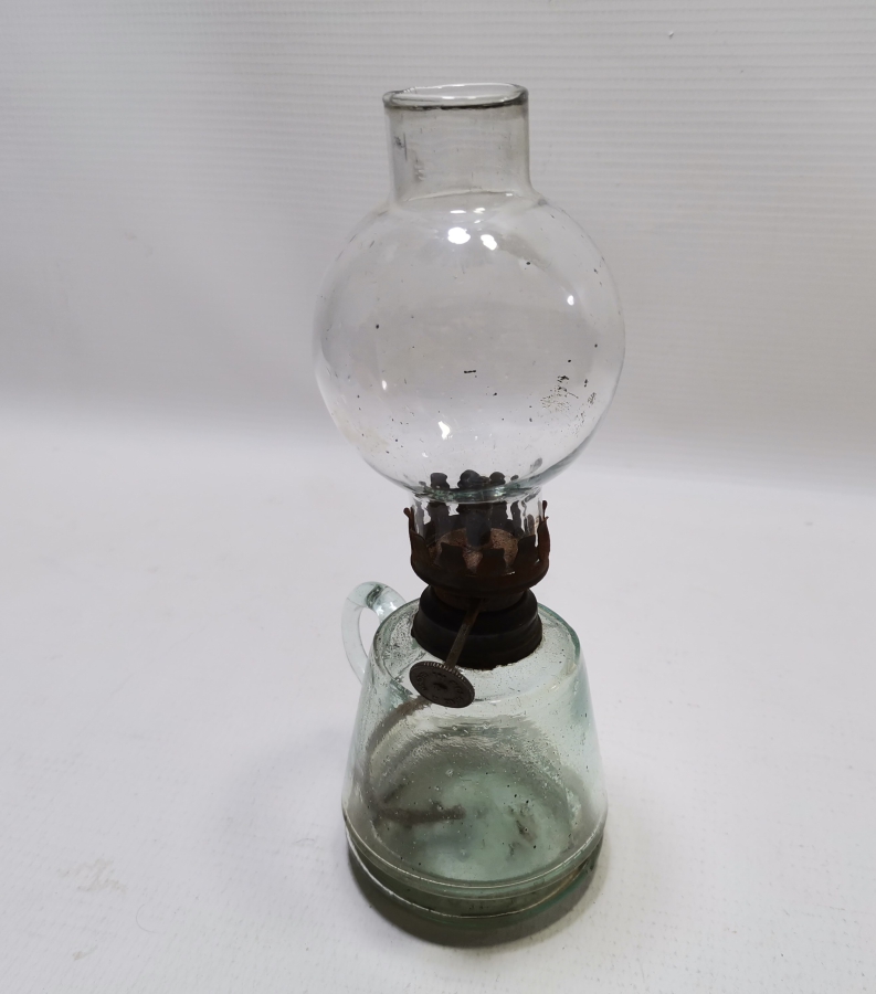 OSMANLI DÖNEMİ NADİR FORMDA TUTMAÇLI GAZ LAMBASI