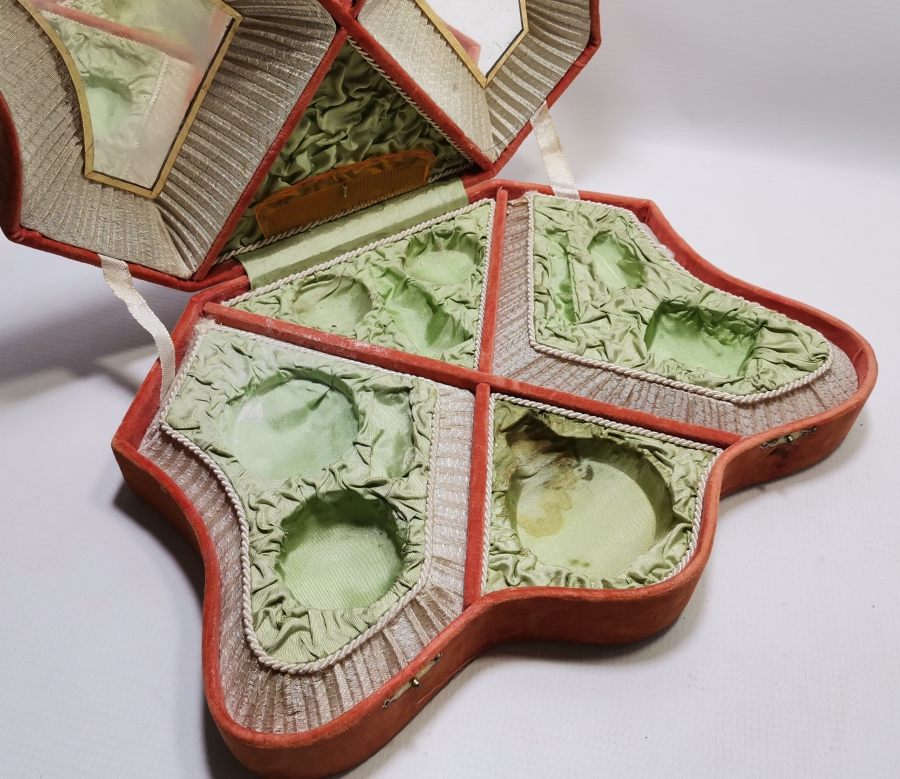 OSMANLI DÖNEMİ ÇOK NADİR MAKYAJ TAKIMI KUTUSU