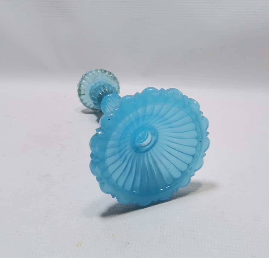 ÜZERİ ALTIN VARAKLI OSMANLI DÖNEMİ NADİR OPALİN MUMLUK