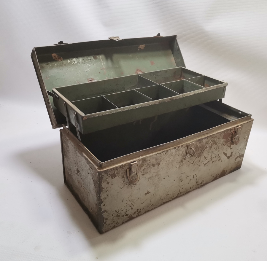 BÜYÜK BOY ANTİKA ÇOK AMAÇLI ALET ÇANTASI