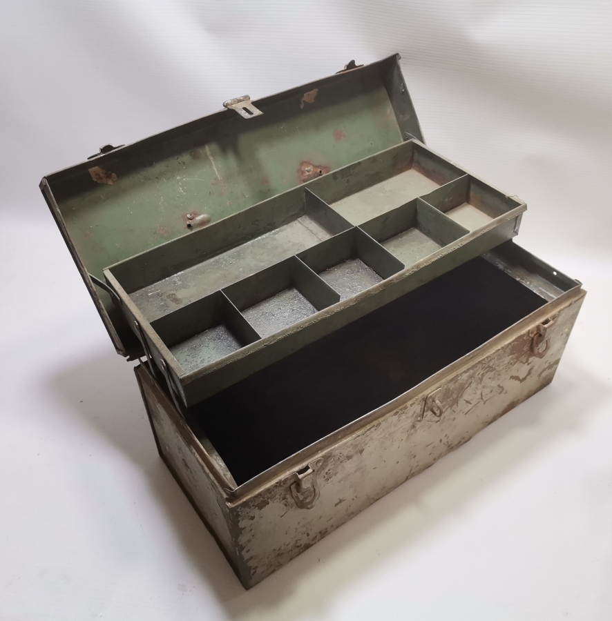 BÜYÜK BOY ANTİKA ÇOK AMAÇLI ALET ÇANTASI