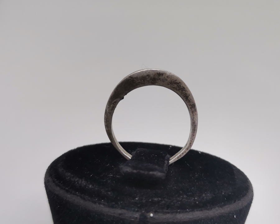 SAFİR VE MARGAZİT TAŞLI BEŞ TAŞ MODEL GÜMÜŞ YÜZÜK