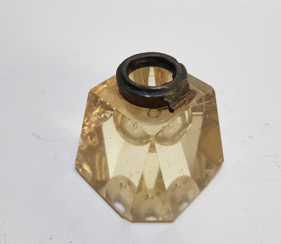 OSMANLI DÖNEMİ KRİSTAL KESME İŞÇİLİKLİ ASKERİ CAM HOKKA