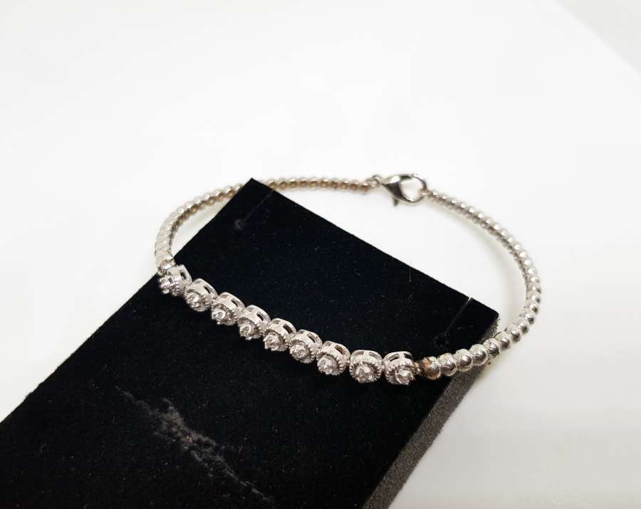 ELMAS TAŞLI ÖZEL YAPIM BİLEKLİK